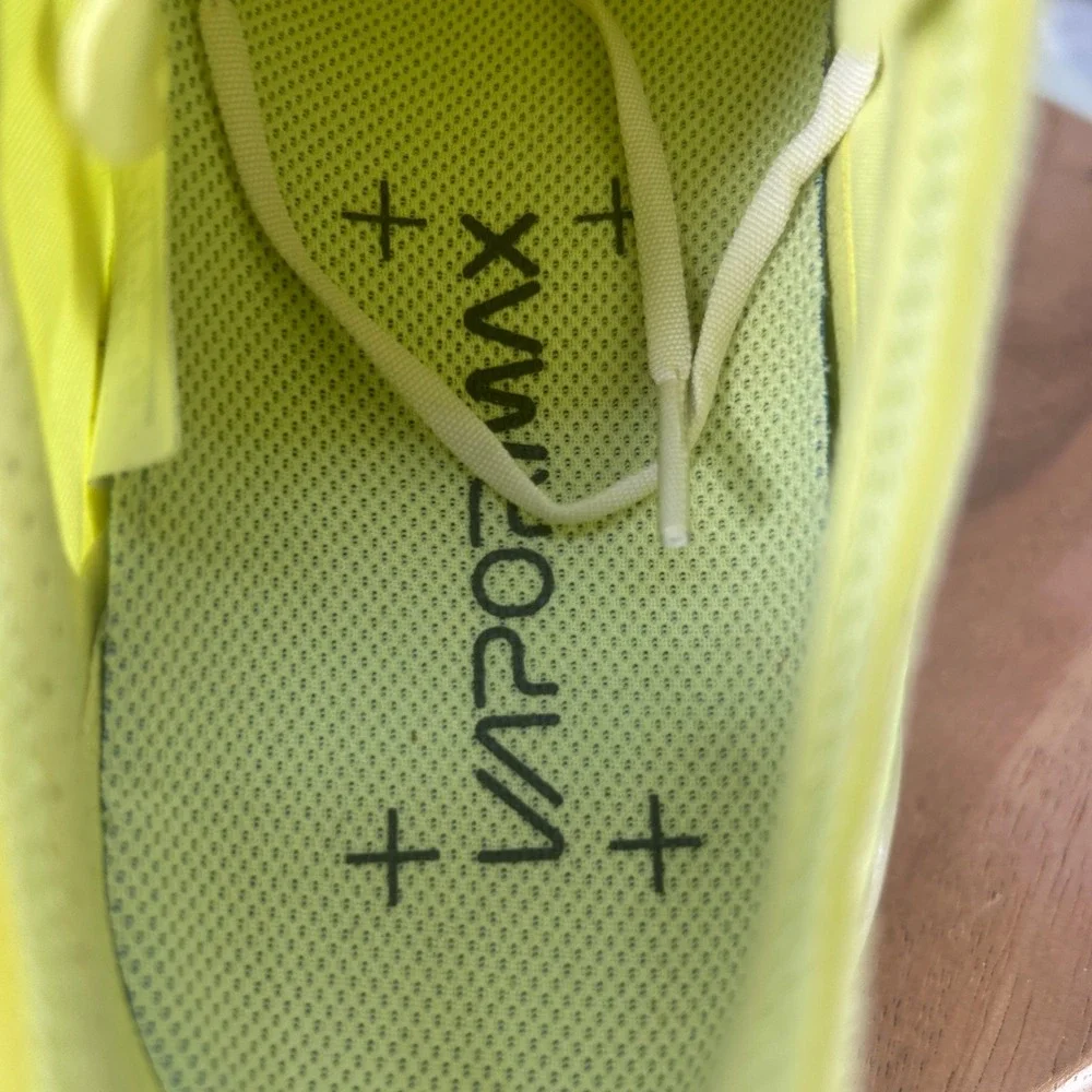 Nike Air VaporMax 2019 Barely Volt Womens Running Shoes CI1246-302 Size 10.5